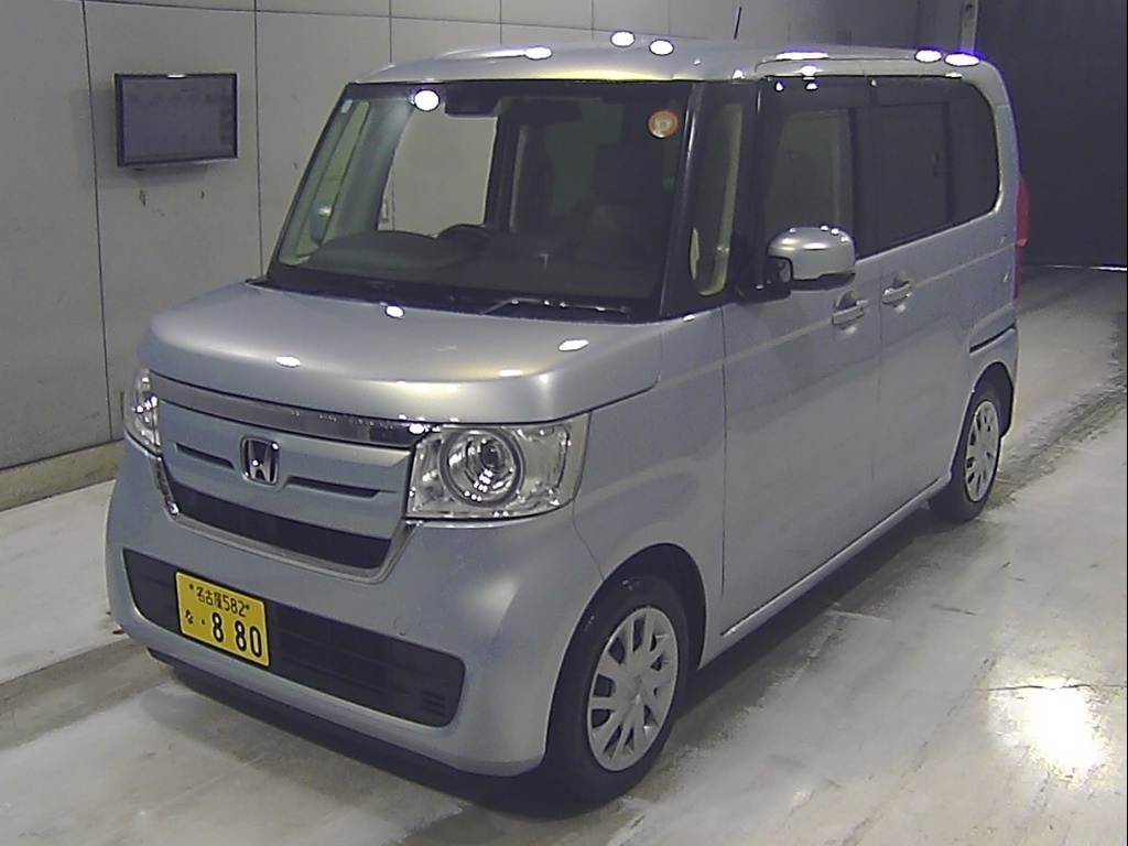 HONDA N-BOX
