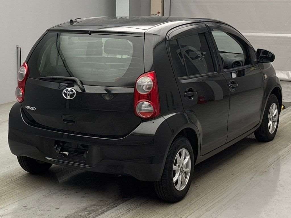 TOYOTA PASSO