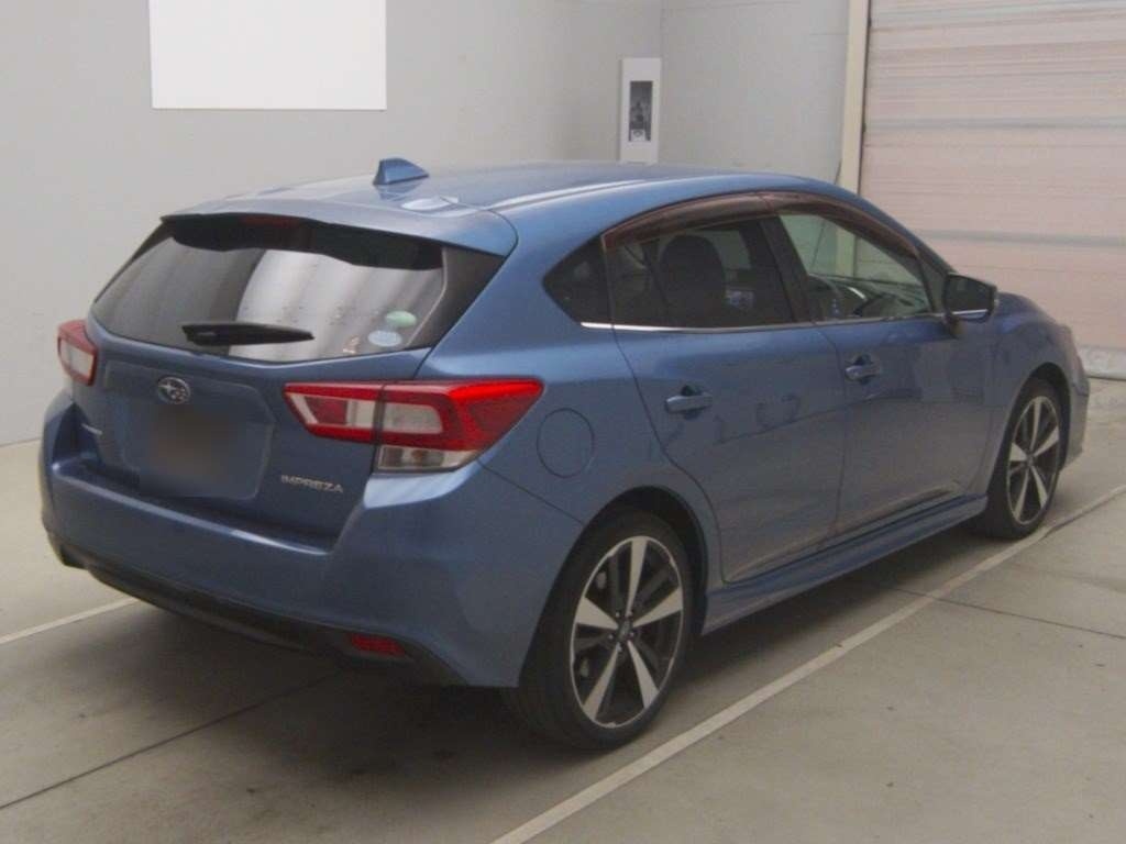 SUBARU XV