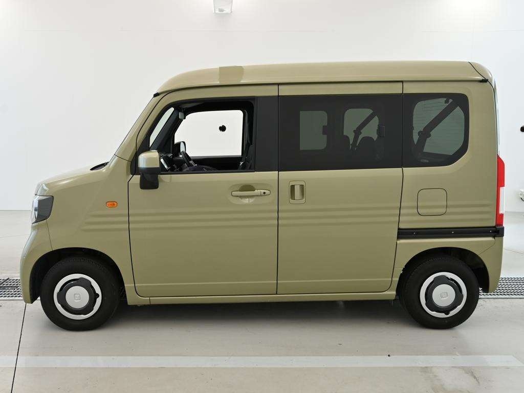 HONDA N-VAN
