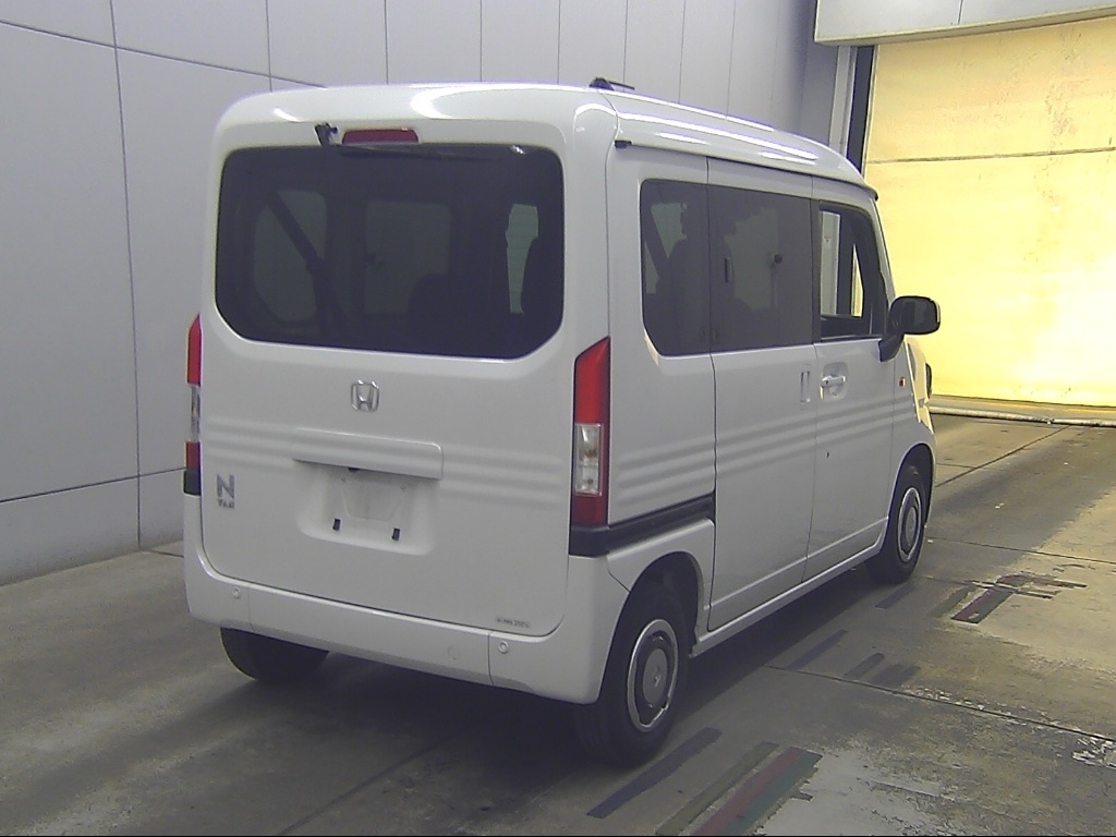 HONDA N-VAN