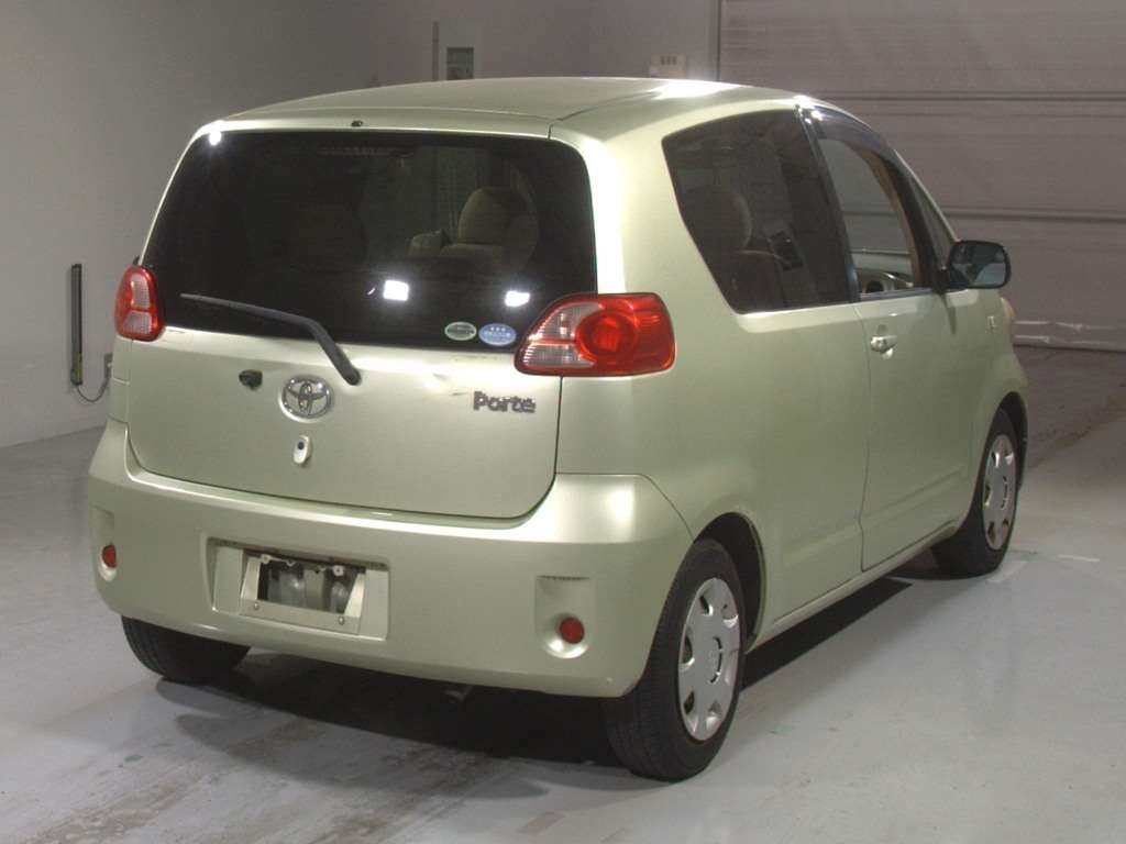 TOYOTA PORTE