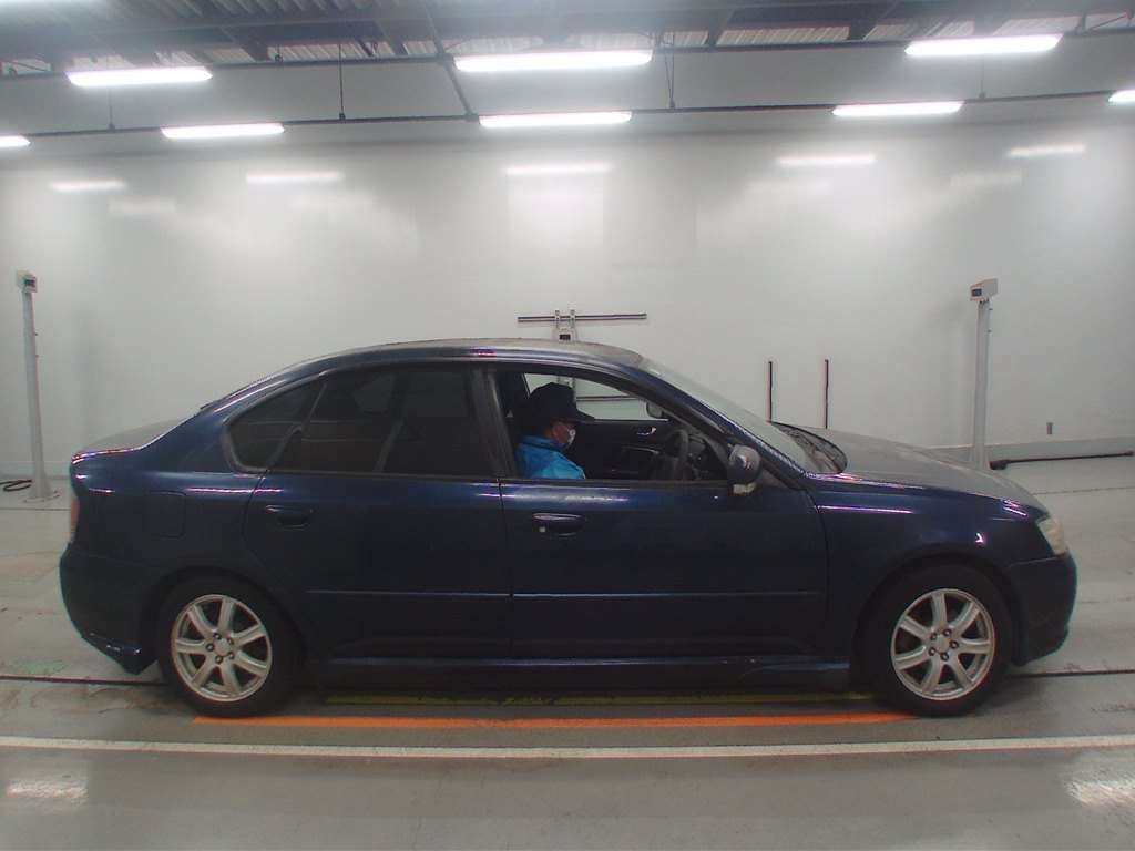 SUBARU LEGACY B4