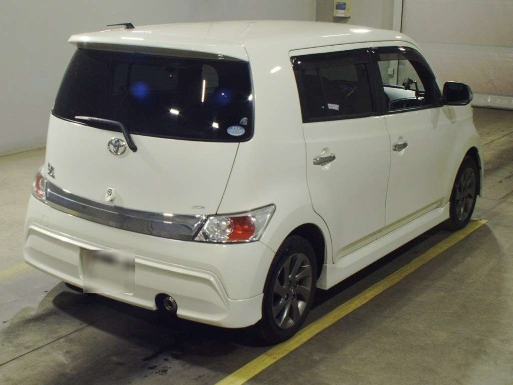 TOYOTA BB
