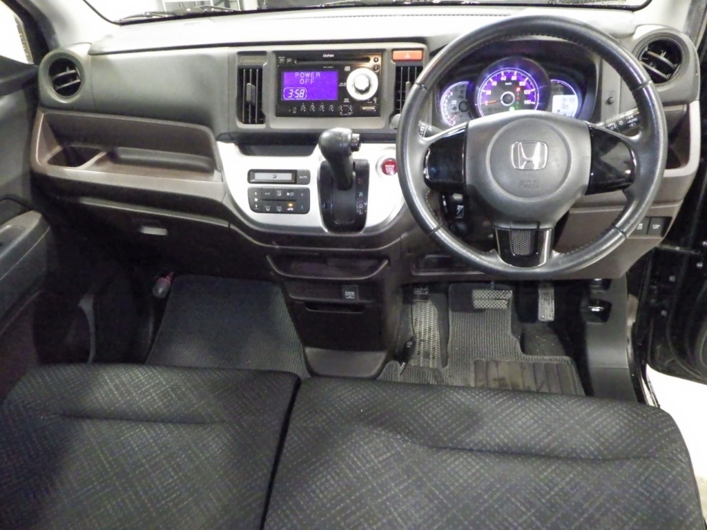 HONDA N-WGN