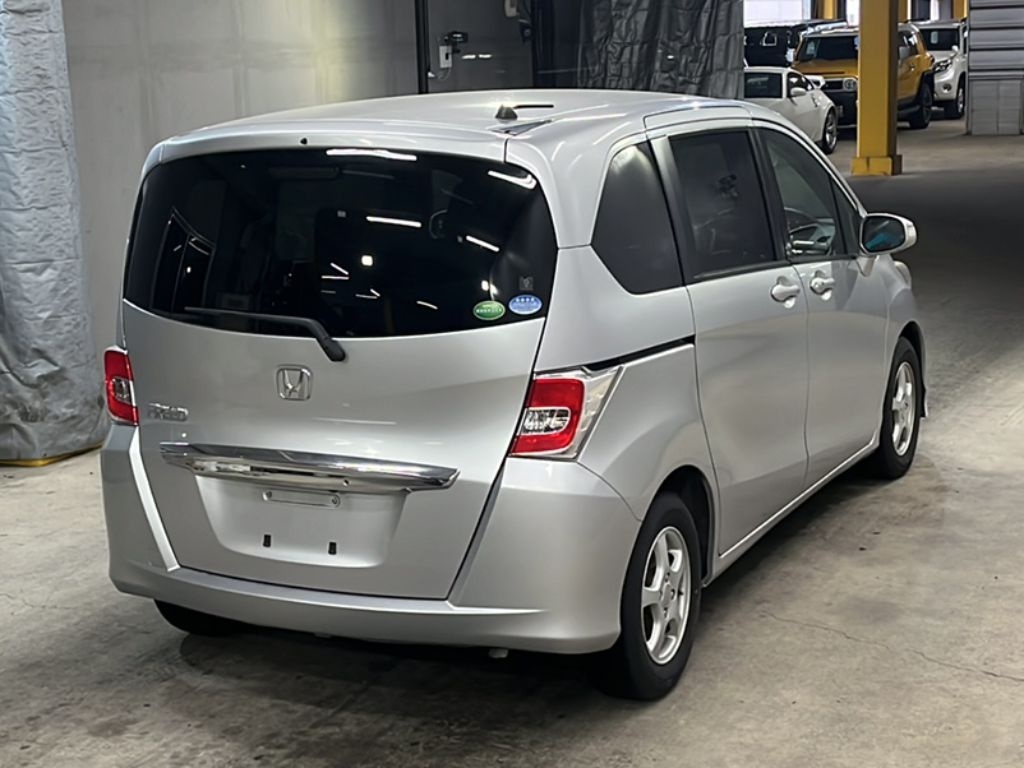HONDA FREED
