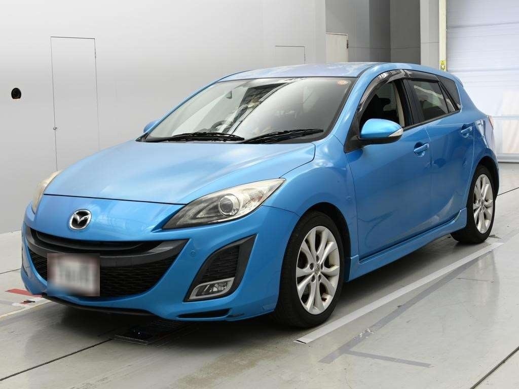 MAZDA AXELA