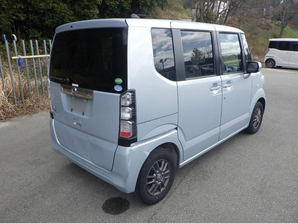 HONDA N-BOX