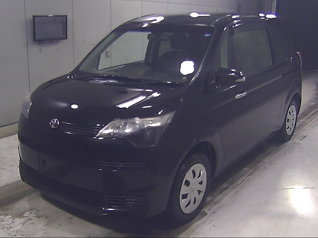 TOYOTA SPADE
