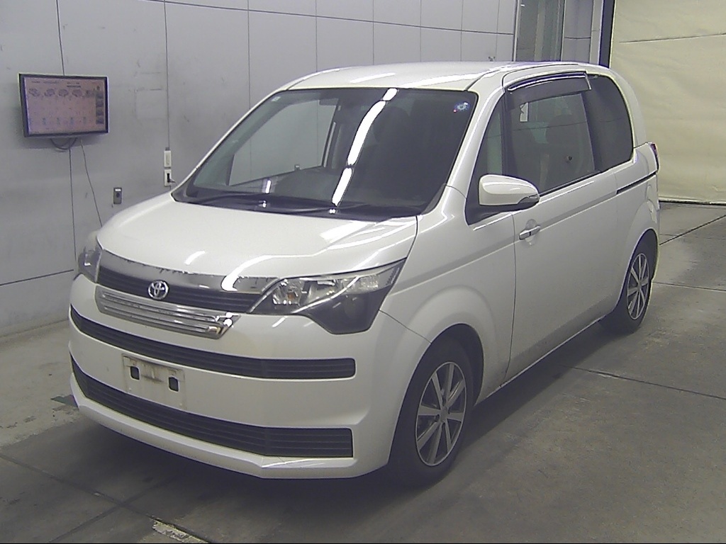 TOYOTA SPADE