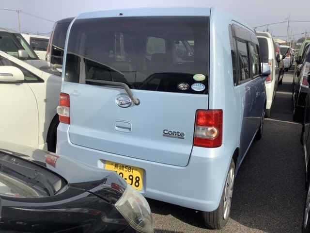 DAIHATSU MOVE CONTE