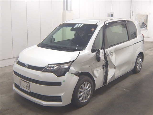 TOYOTA SPADE