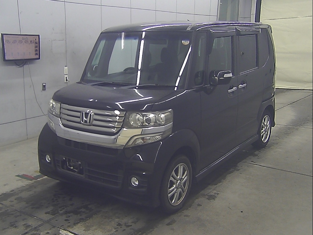 HONDA N-BOX