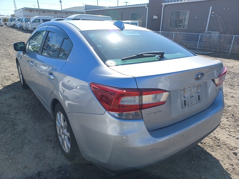 SUBARU IMPREZA