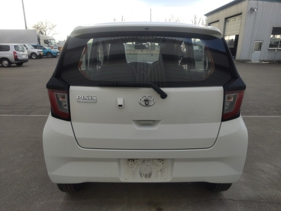 TOYOTA PIXIS EPOCH