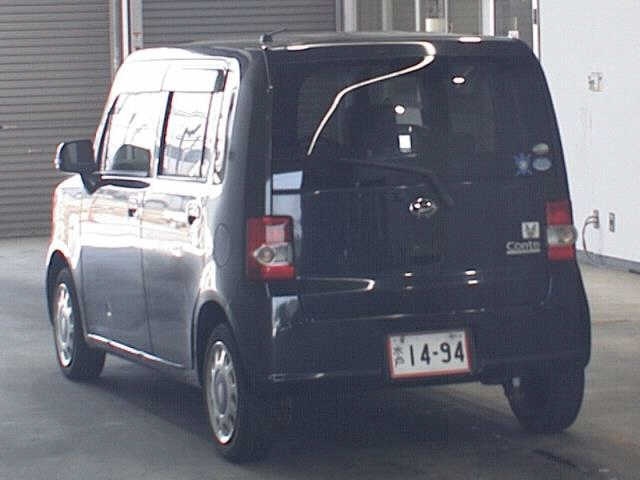 DAIHATSU MOVE CONTE