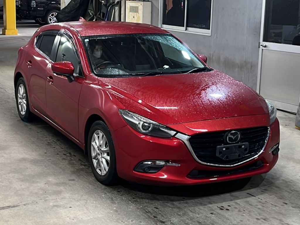 MAZDA AXELA