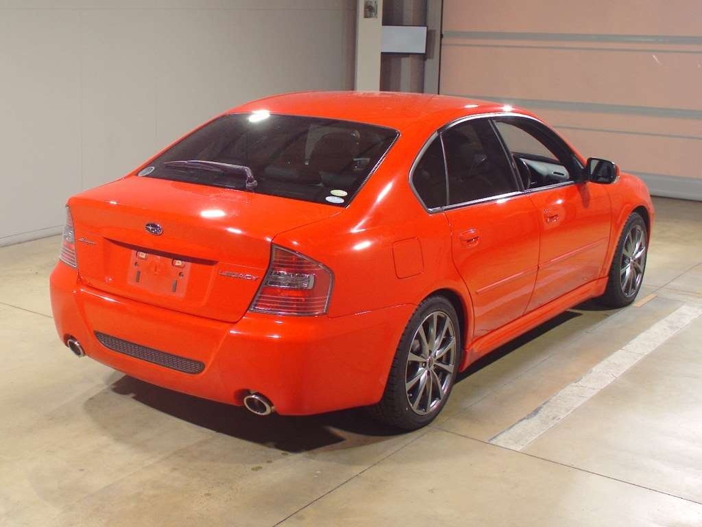 SUBARU LEGACY B4
