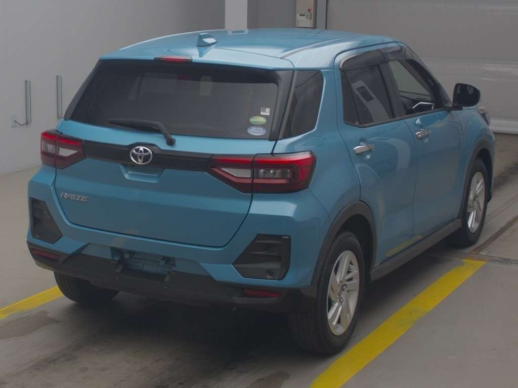 TOYOTA RAIZE