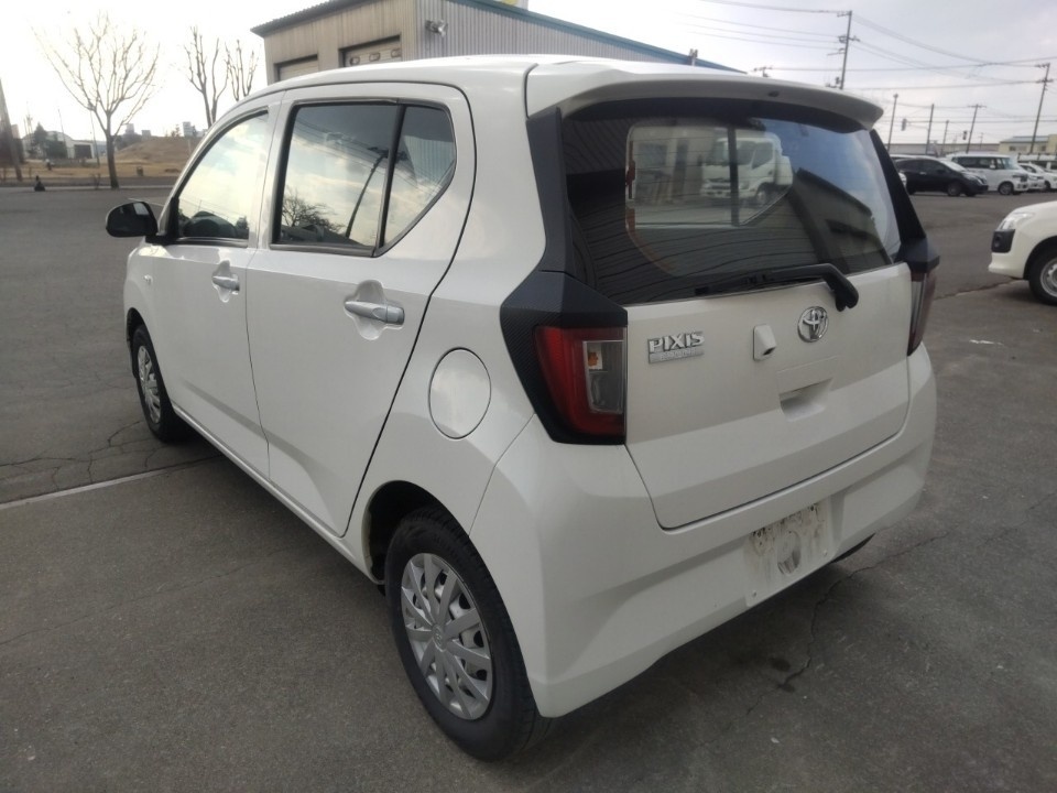 TOYOTA PIXIS EPOCH