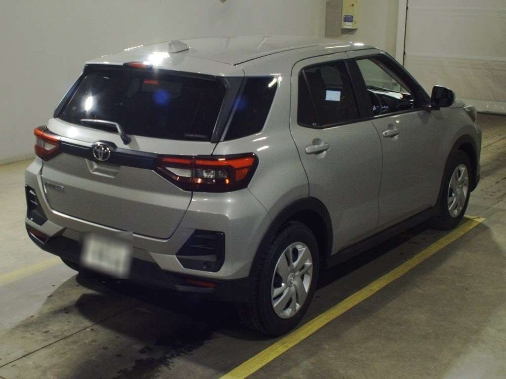 TOYOTA RAIZE