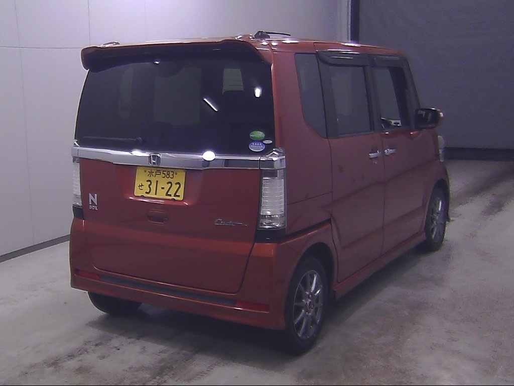 HONDA N-BOX