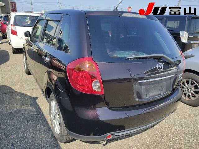 MAZDA VERISA