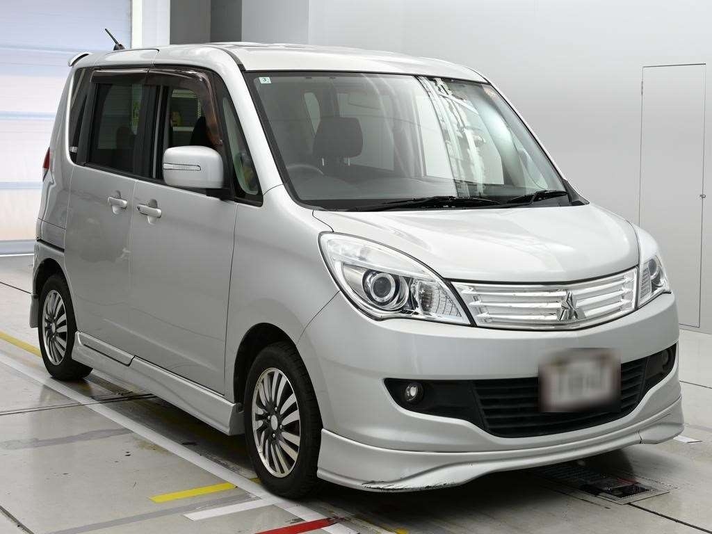 MITSUBISHI DELICA D:2