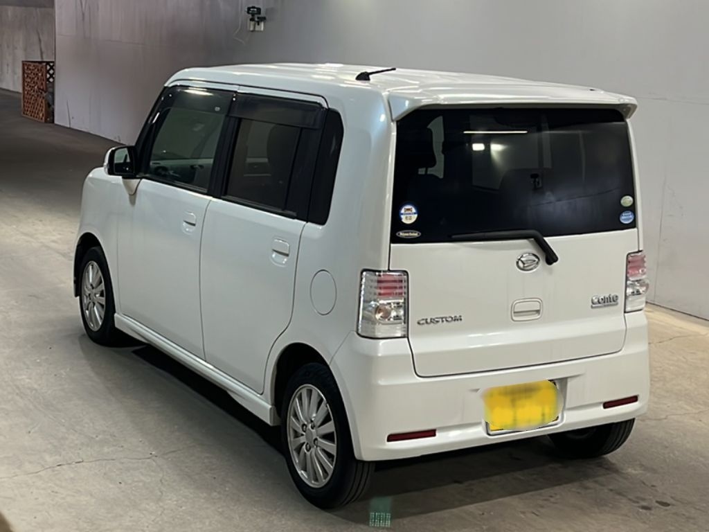 DAIHATSU MOVE CONTE