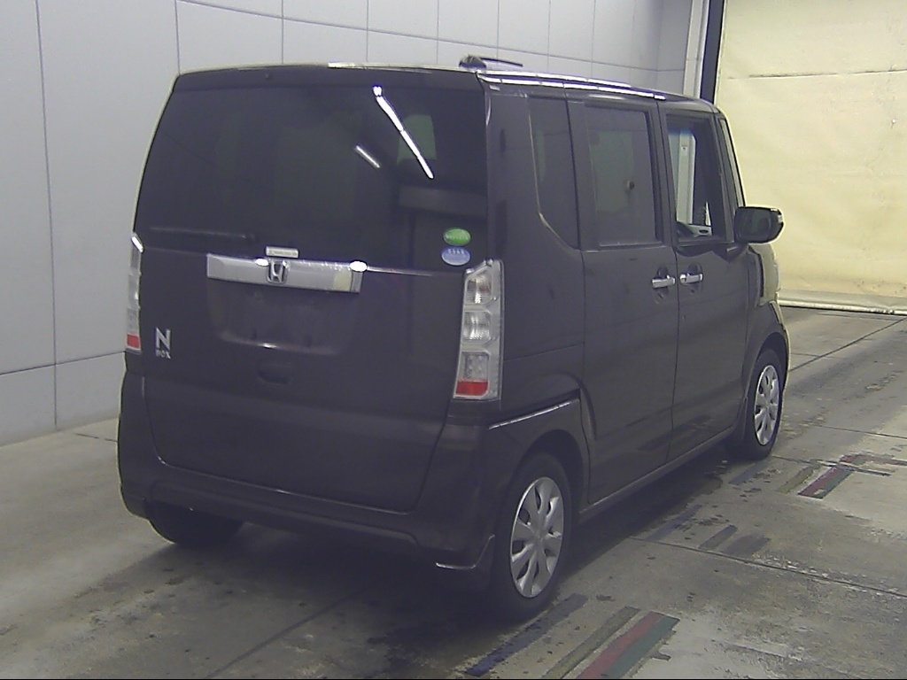 HONDA N-BOX