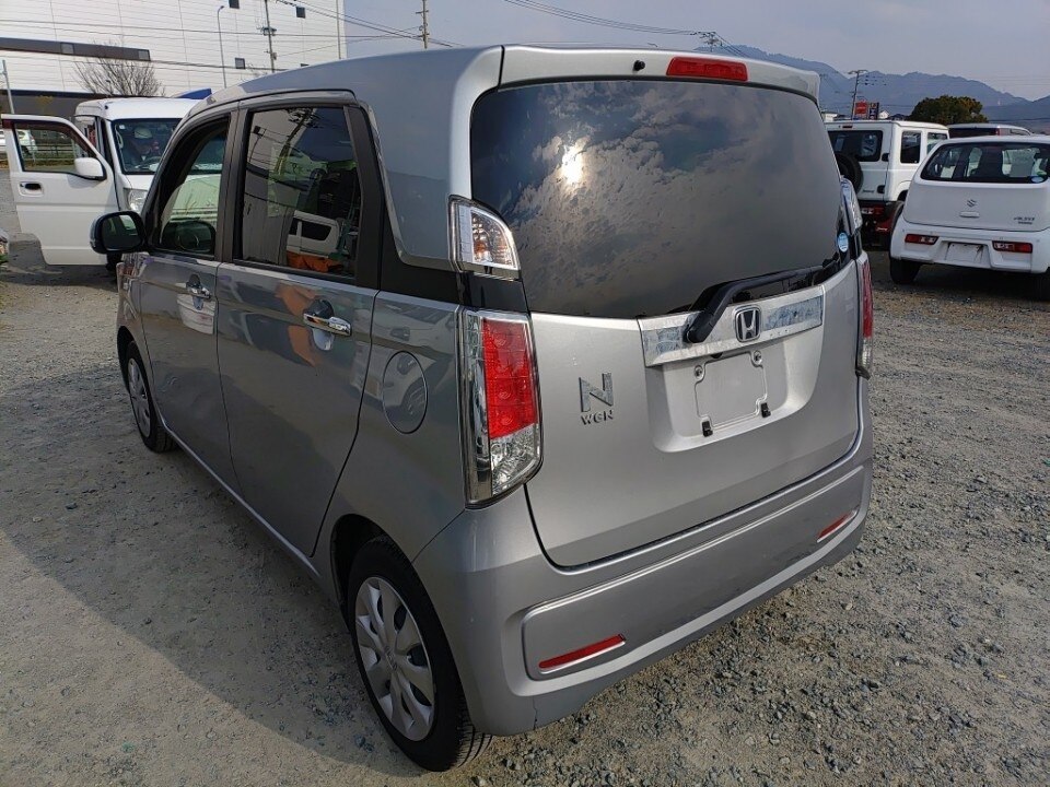 HONDA N-WGN