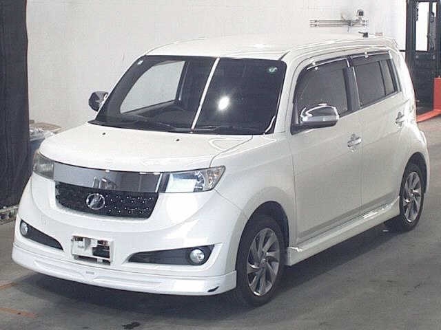 TOYOTA BB