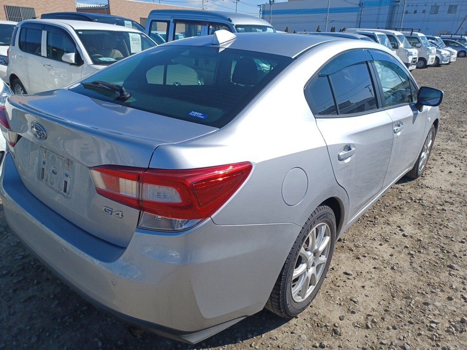 SUBARU IMPREZA