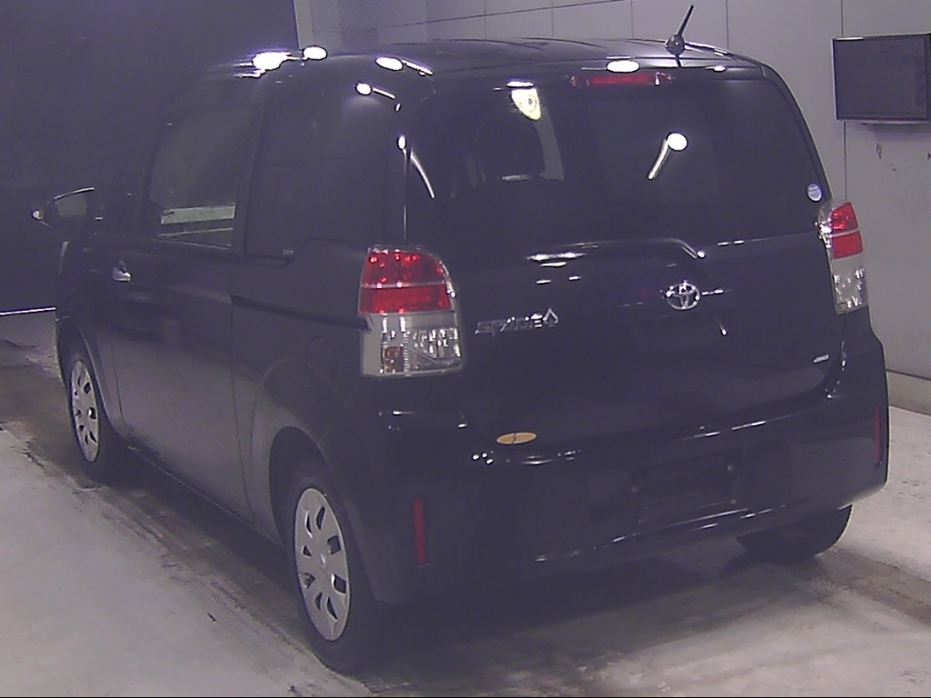 TOYOTA SPADE