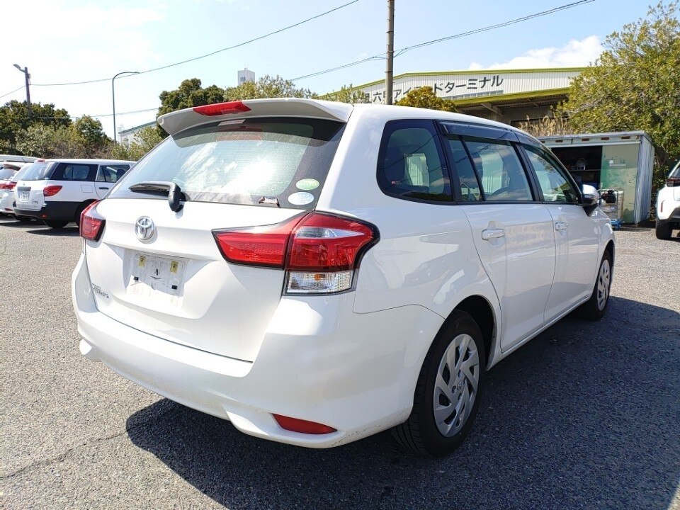 TOYOTA COROLLA FIELDER