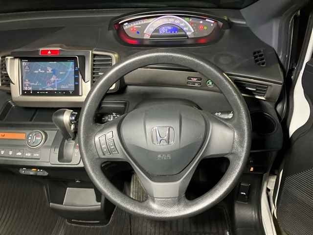 HONDA FREED SPIKE