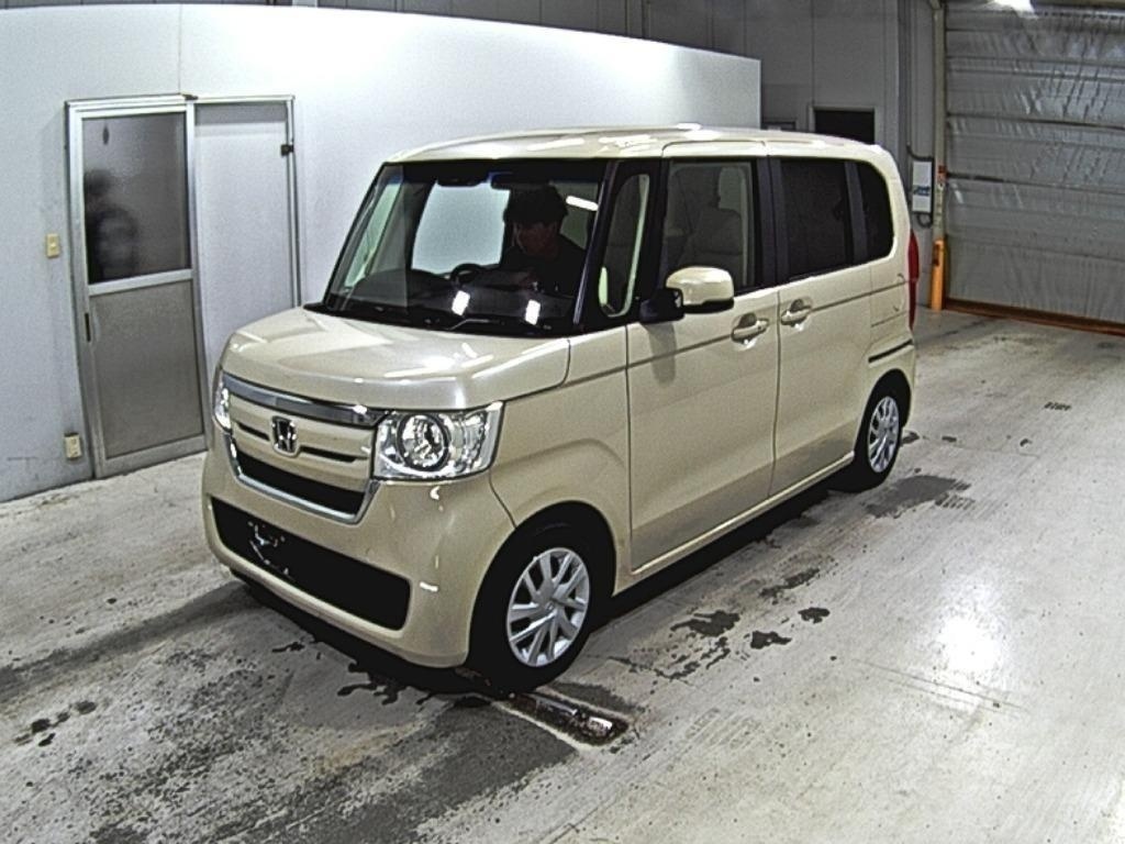 HONDA N-BOX