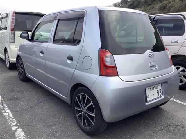 DAIHATSU ESSE