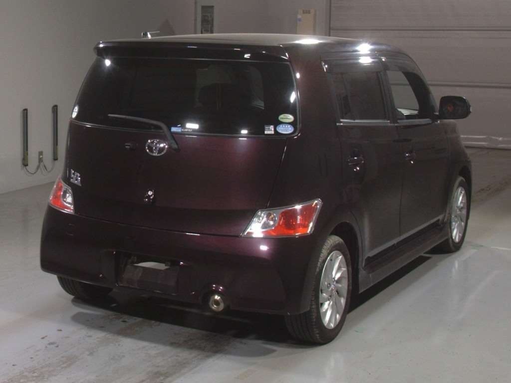 TOYOTA BB