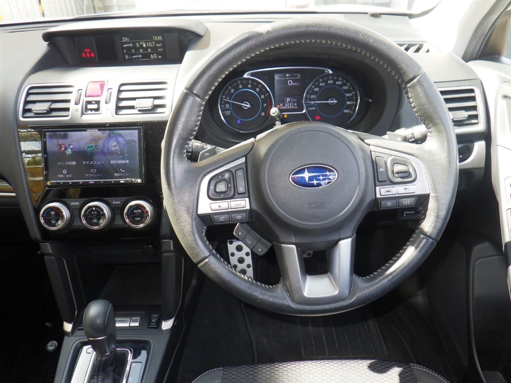 SUBARU FORESTER