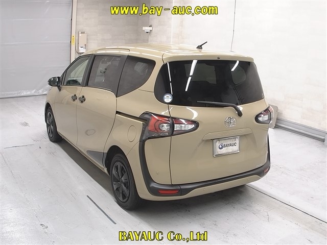 TOYOTA SIENTA