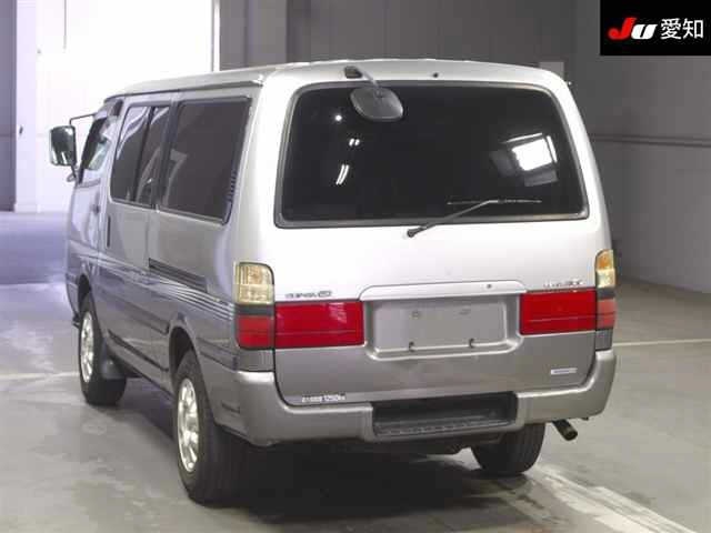 TOYOTA REGIUS ACE