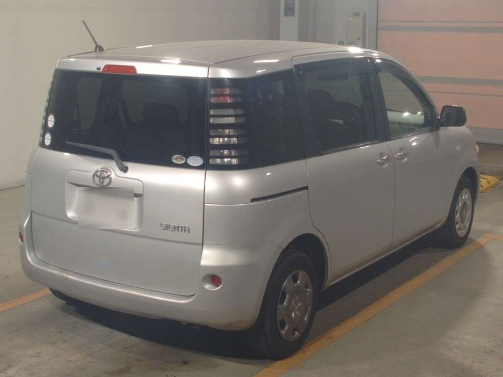 TOYOTA SIENTA