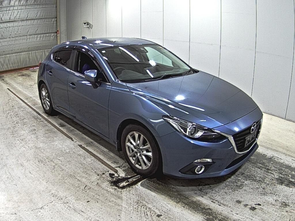 MAZDA AXELA