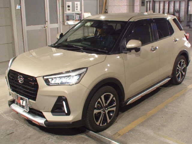 DAIHATSU ROCKY