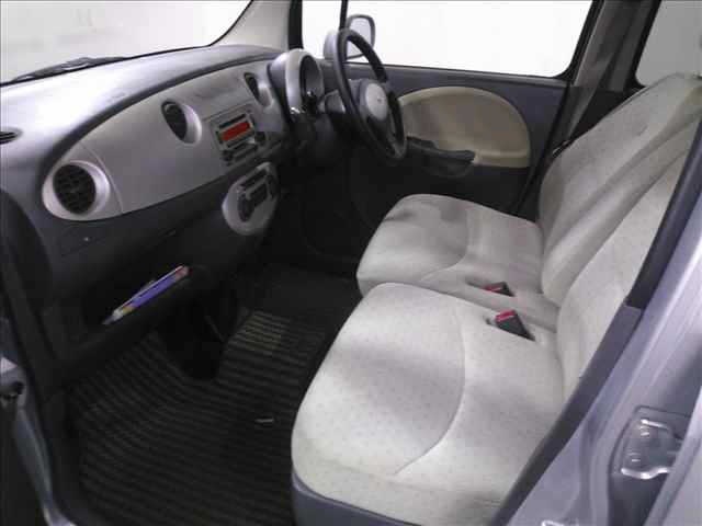 DAIHATSU MOVE LATTE
