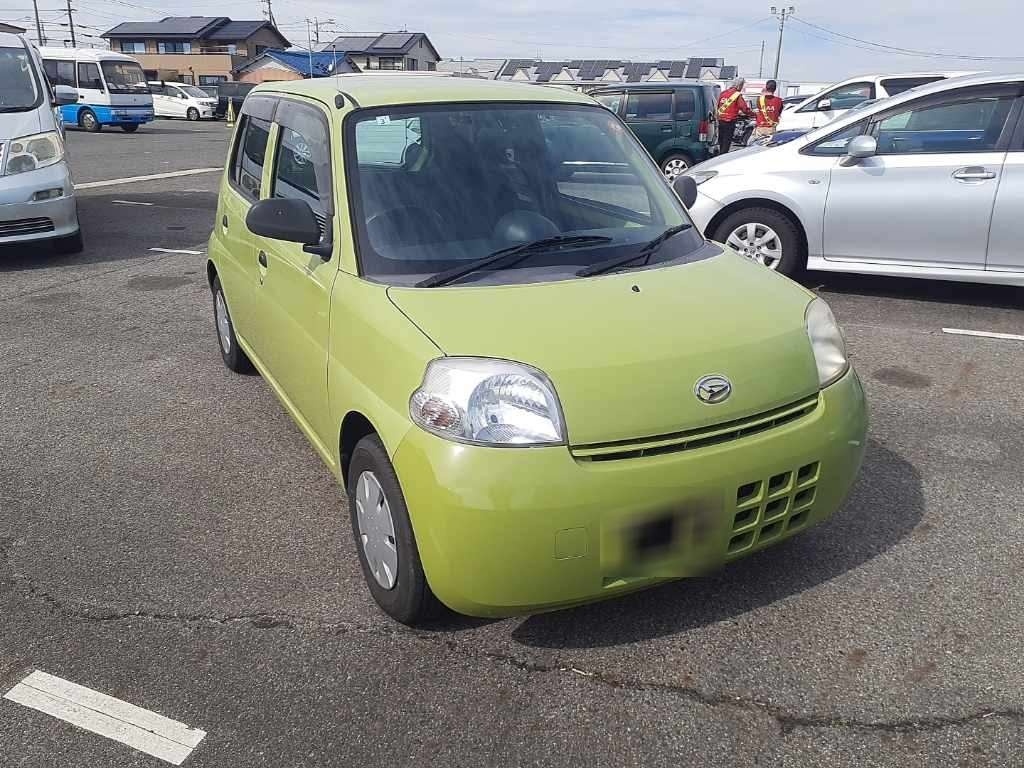 DAIHATSU ESSE