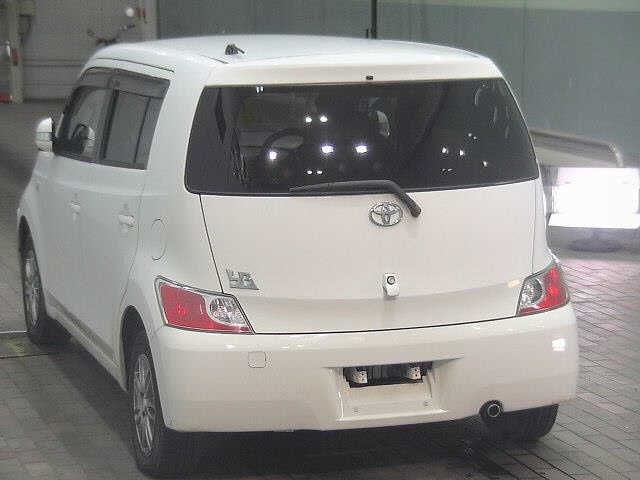 TOYOTA BB