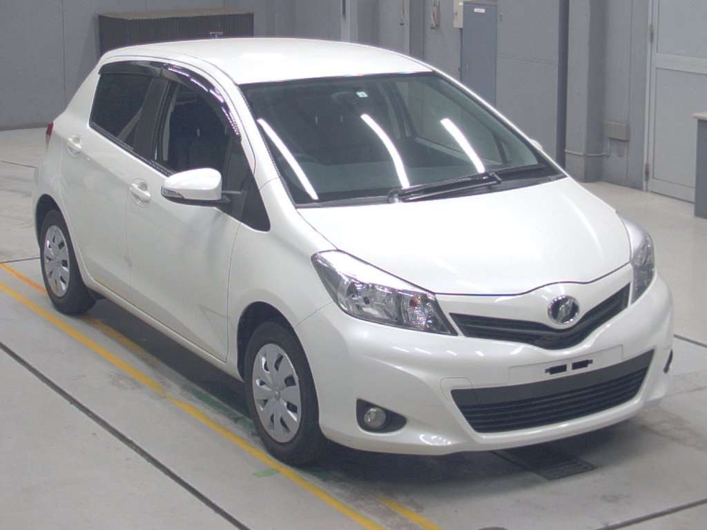 TOYOTA VITZ