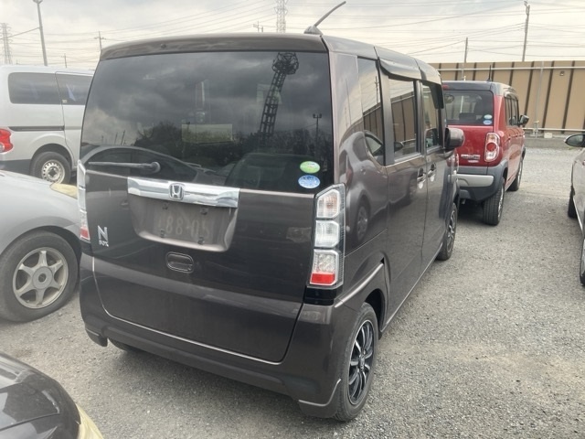HONDA N-BOX